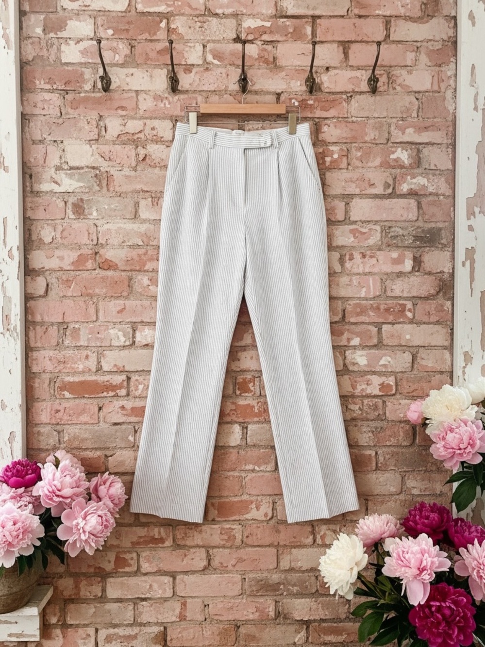 Talbots highwaisted searsucker striped pants